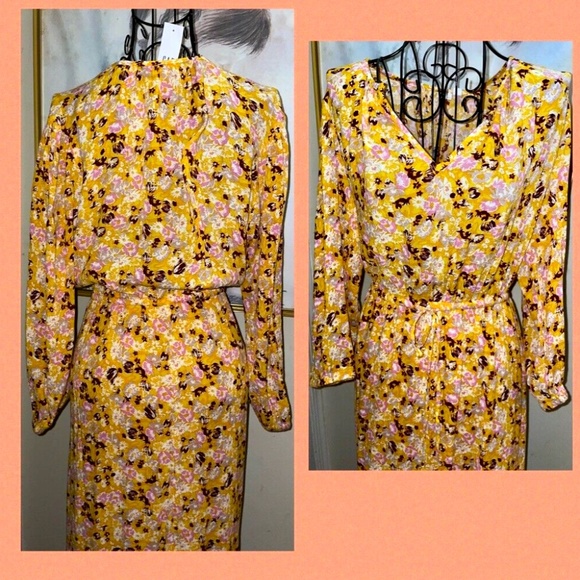 GAP "THREE QUARTER SLEEVE FLUTTER DRESS~ GOLD FLORAL PRINT~DRAWSTRING WAIST~MED. - Picture 6 of 6
